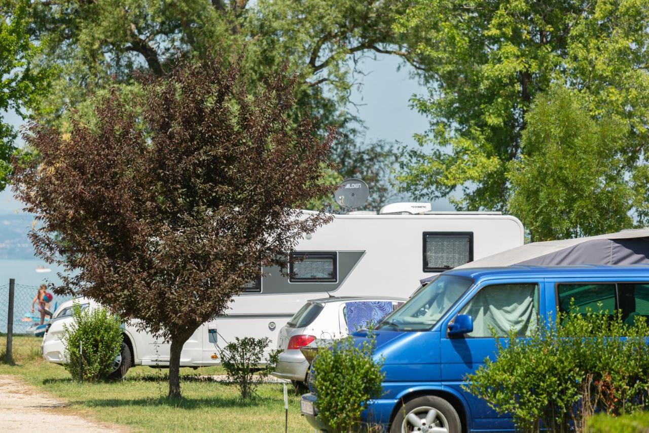 Aranypart Camping & Apartments Siofok Ngoại thất bức ảnh