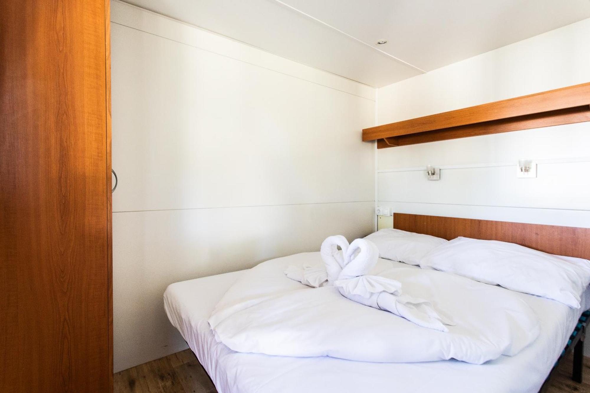 Aranypart Camping & Apartments Siofok Ngoại thất bức ảnh