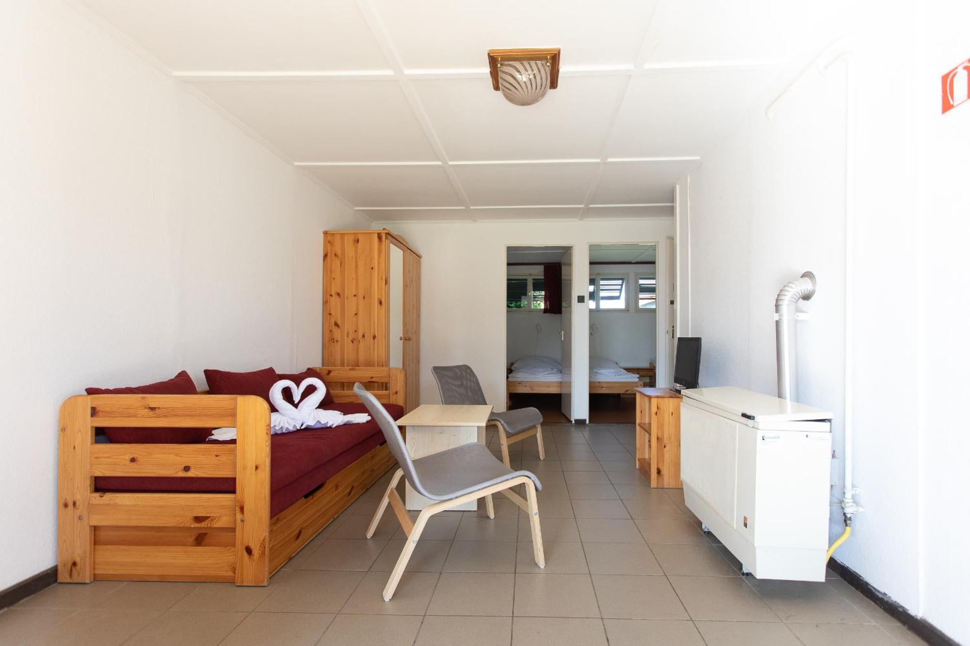 Aranypart Camping & Apartments Siofok Ngoại thất bức ảnh